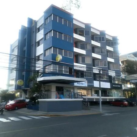 سانتياغو دي لوس كاباليروس Apartahotel Jardines Metropolitanos المظهر الخارجي الصورة